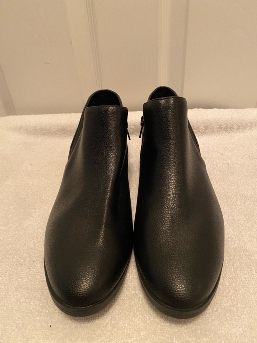 Kensie Women’s Black Ankle Boots…size 10 M - Picture 2 of 8
